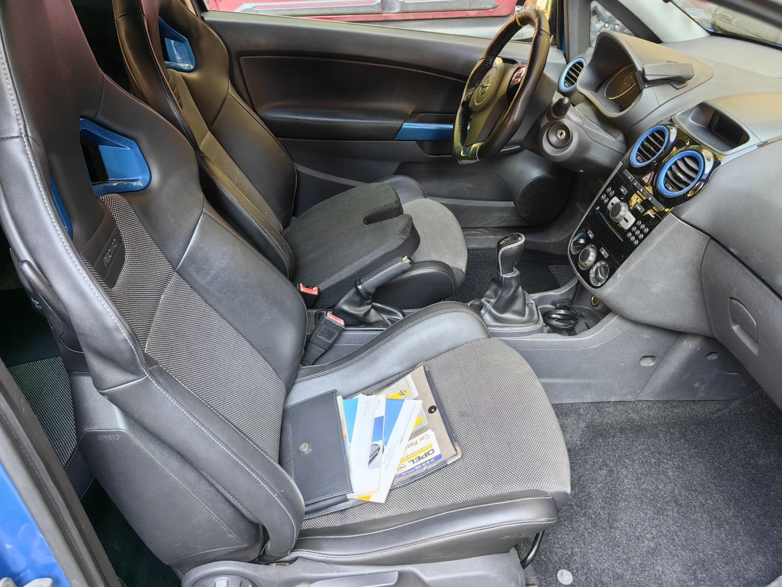 Opel Corsa D OPC 1.6T, снимка 16 - Автомобили и джипове - 55594158