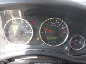 Jeep Wrangler UNLIMITED SAHARA - 21999 лв. / 11247.91 € - 45317240 7