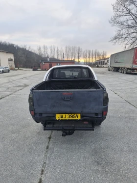 Mitsubishi L200 2.5 DI-D Elegance, снимка 3 - Автомобили и джипове - 53663978