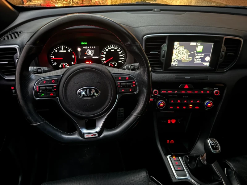 Kia Sportage 2.0 CRDi GT Line 2WD, снимка 8 - Автомобили и джипове - 53409904