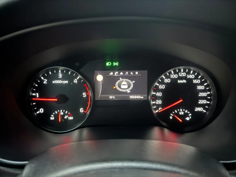 Kia Sportage 2.0 CRDi GT Line 2WD, снимка 9 - Автомобили и джипове - 53409904