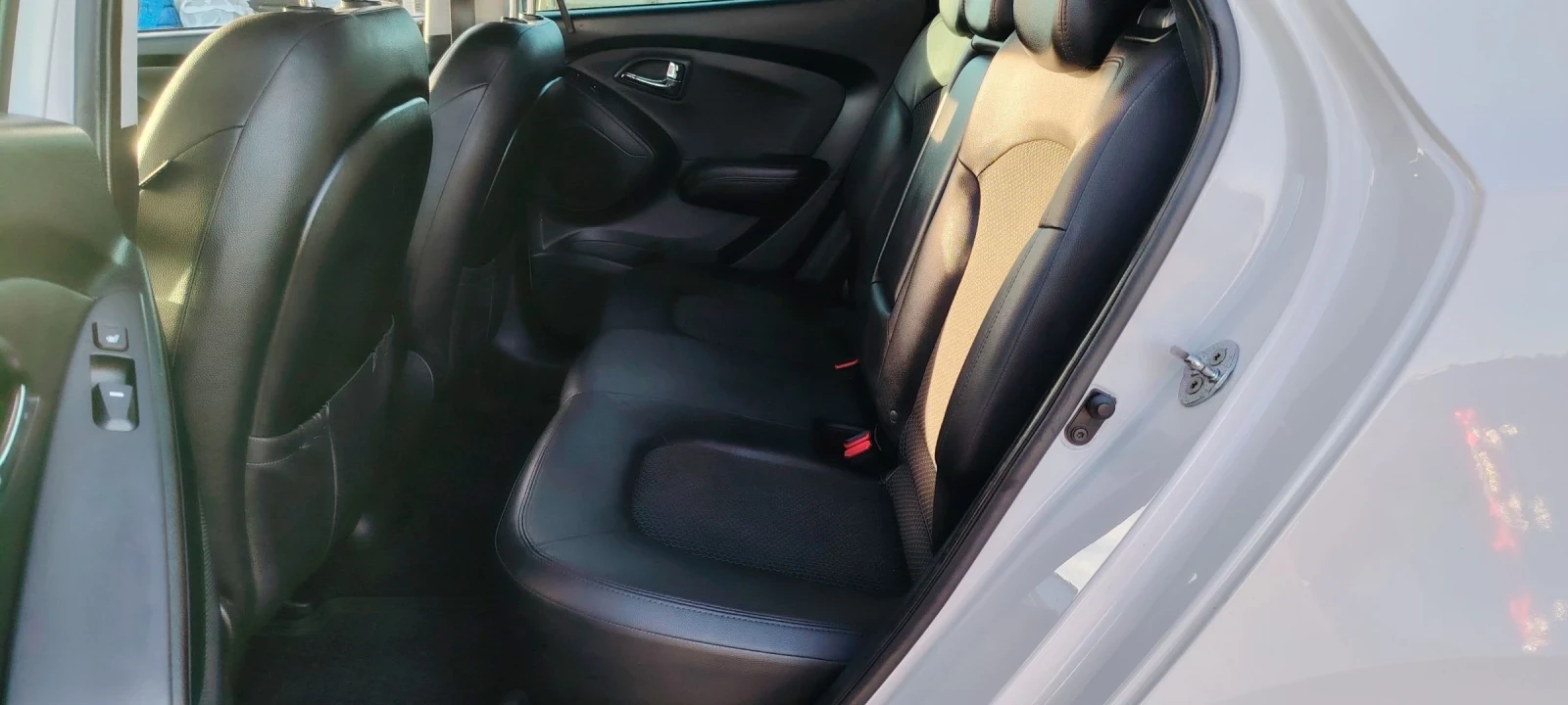 Hyundai IX35 2.0CRDI-184к.с - изображение 9