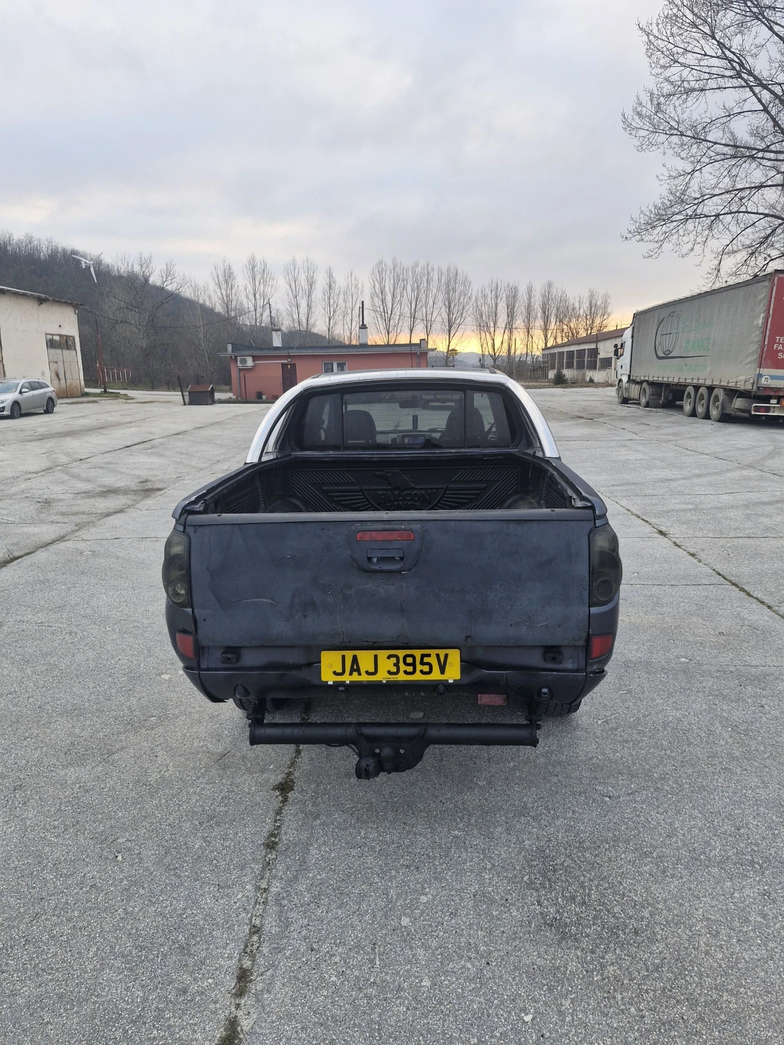 Mitsubishi L200 2.5 DI-D Elegance, снимка 3 - Автомобили и джипове - 53663978