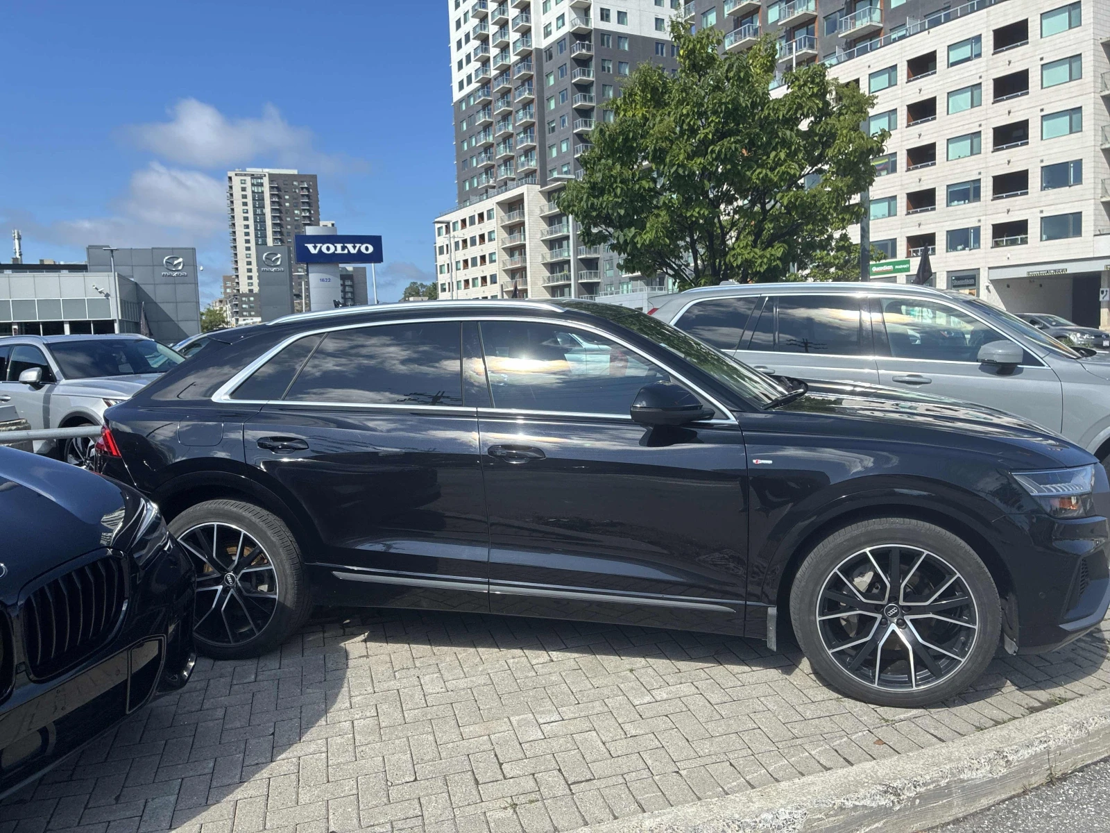 Audi Q8, снимка 3 - Автомобили и джипове - 55689839