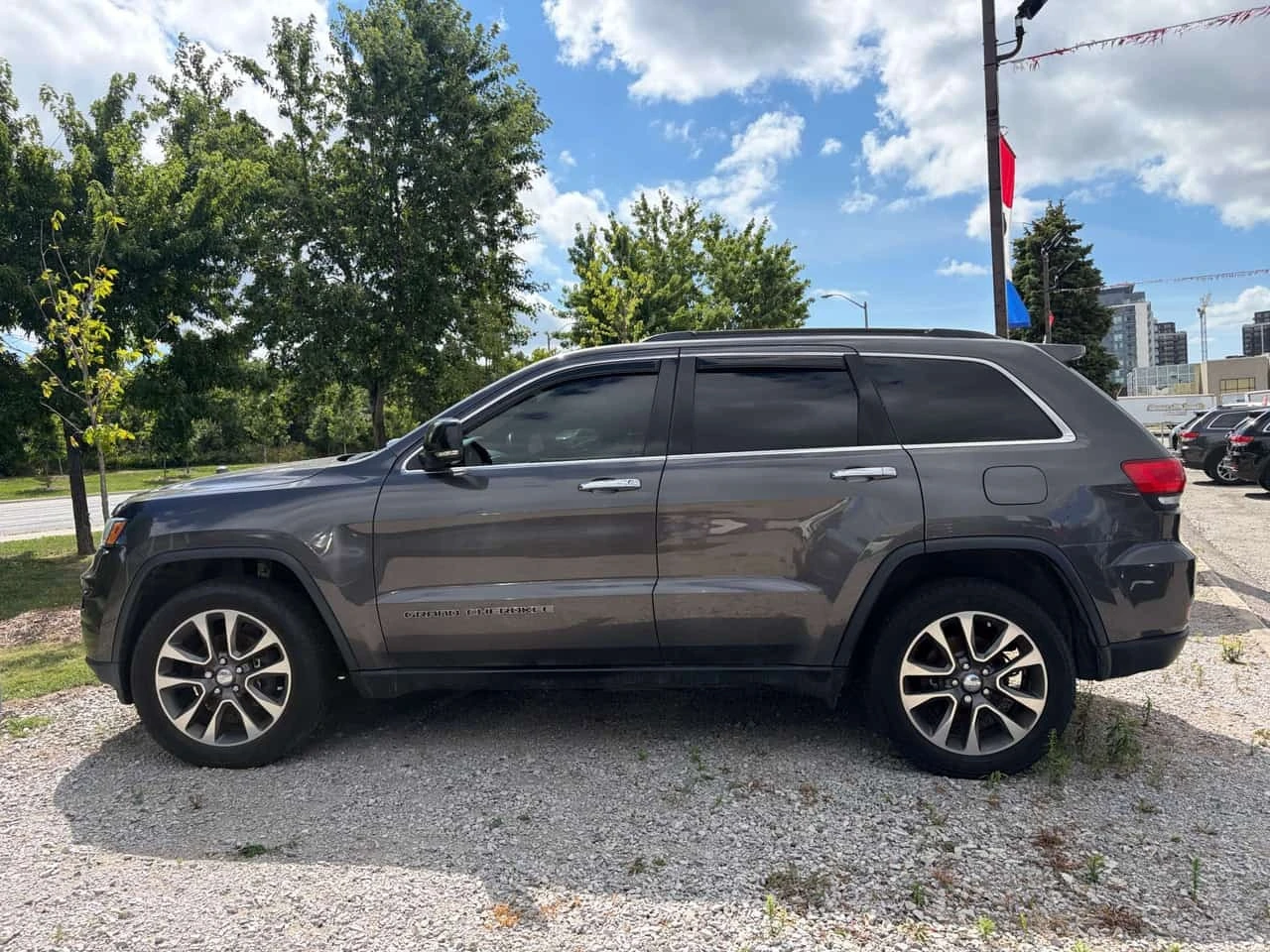 Jeep Grand cherokee Limited w/Luxury Group, Trailer Tow, 20" Wheel, снимка 7 - Автомобили и джипове - 55788440