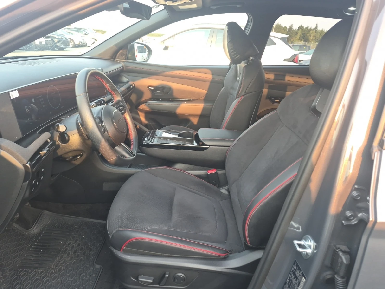 Hyundai Tucson  N LINE / CARFAX / АВТОКРЕДИТ, снимка 8 - Автомобили и джипове - 56104237