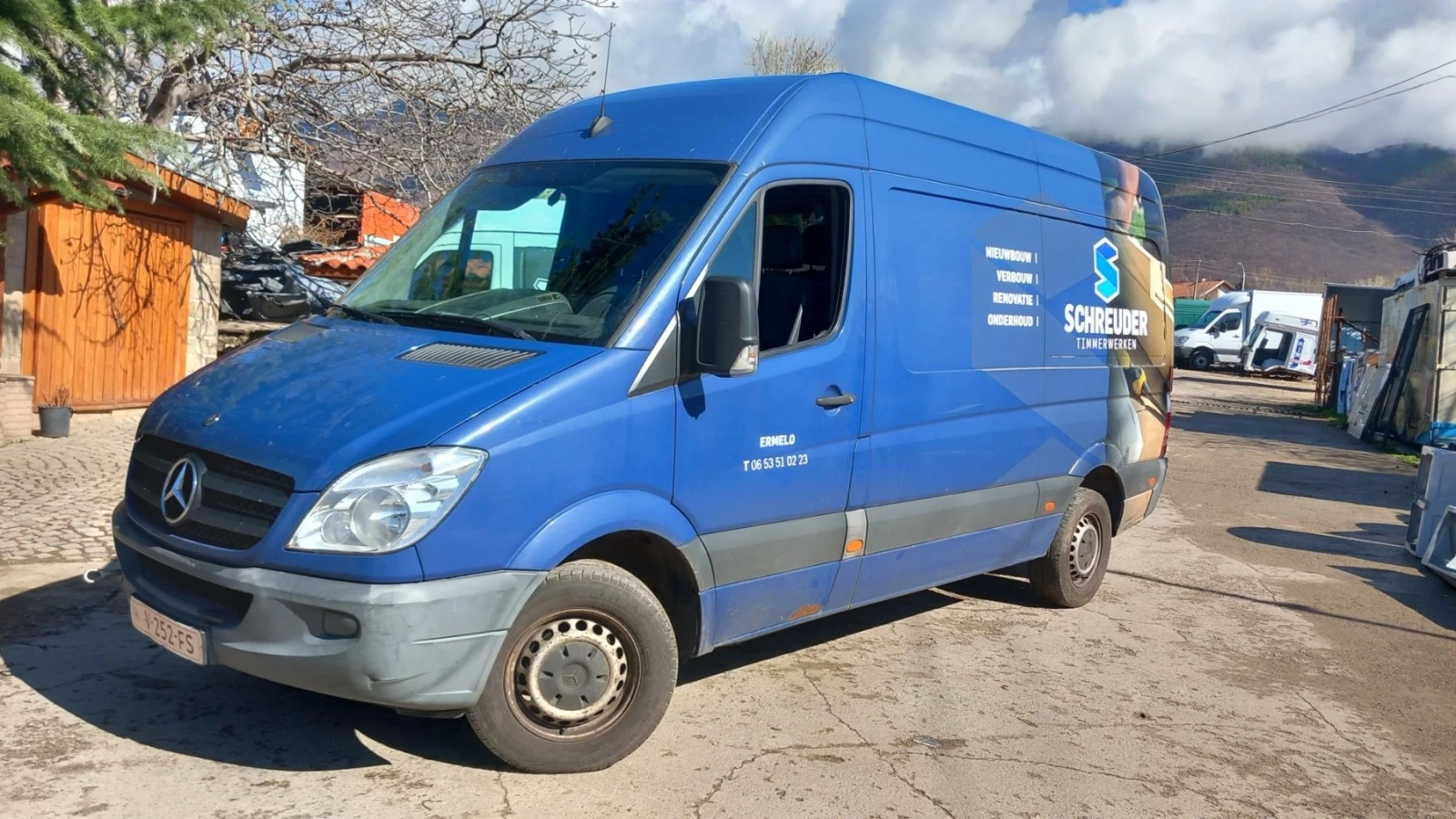 Mercedes-Benz 316 НА ЧАСТИ, снимка 1