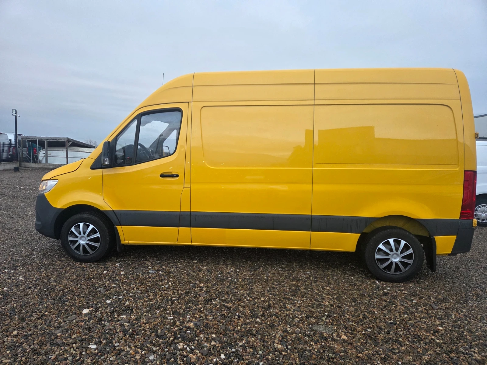 Mercedes-Benz Sprinter 311 - изображение 3