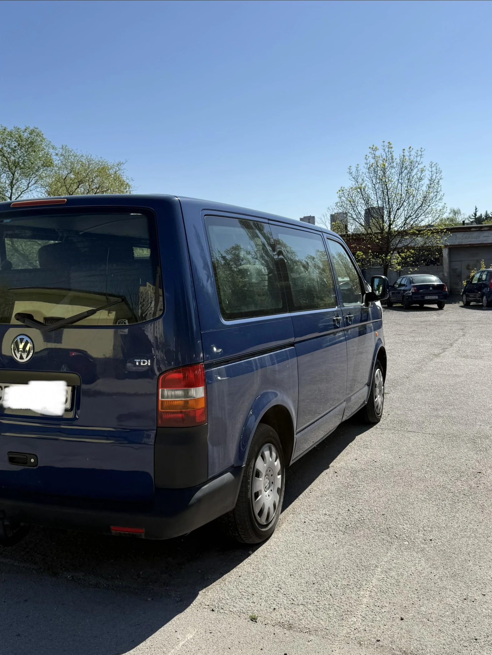 VW T5 2.5 TDI, снимка 5 - Бусове и автобуси - 54586011