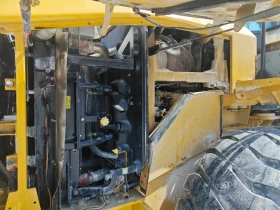 Челен товарач Cat 950 GC, снимка 9