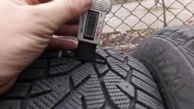 Гуми Зимни 215/65R16, снимка 5