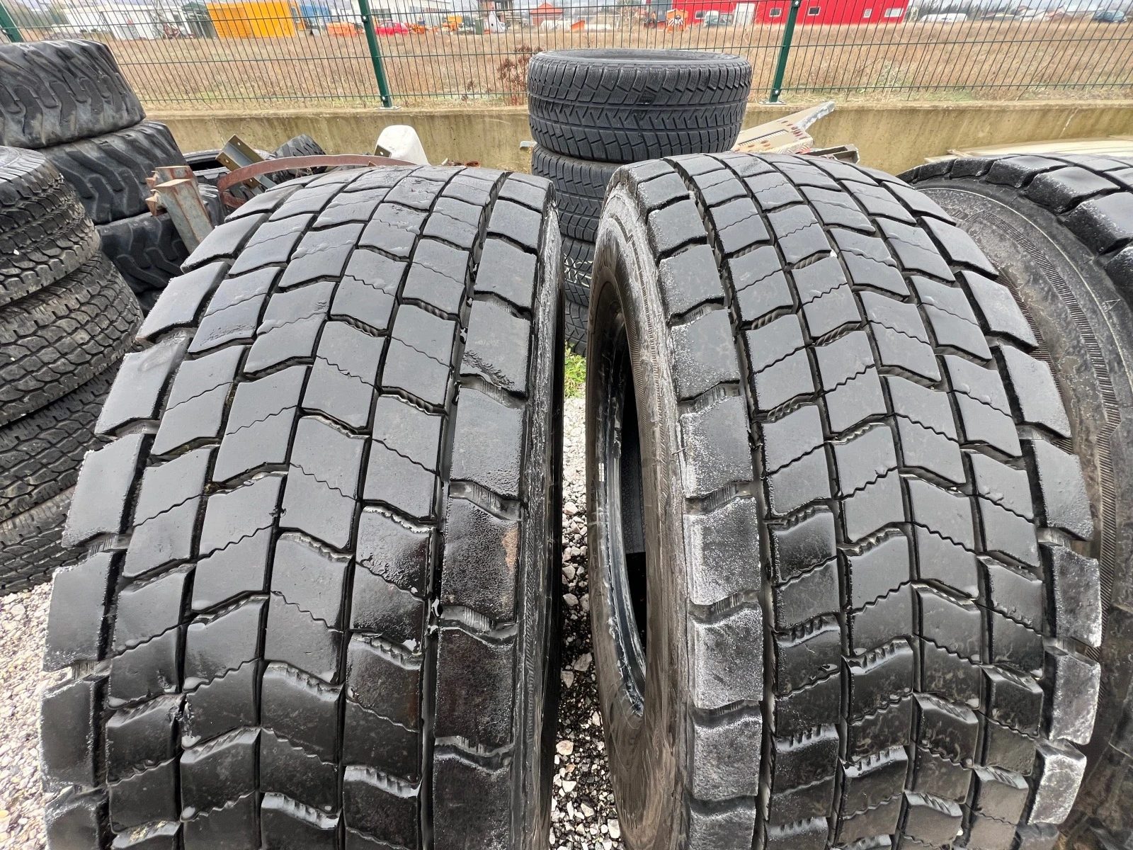 ���� 275/70R22.5 | Mobile.bg � ����������� 12