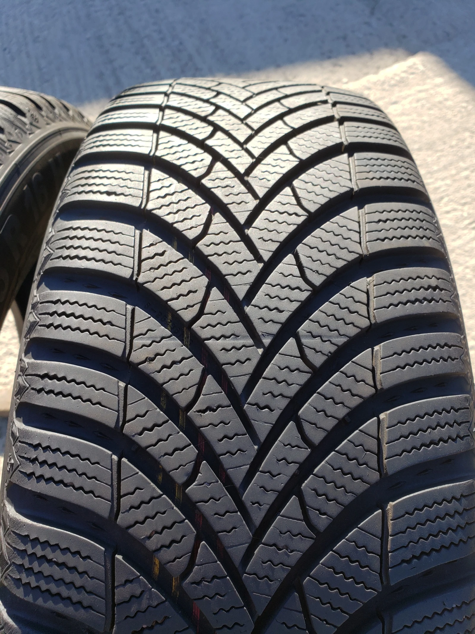 Гуми Зимни 205/55R16