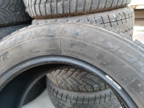 Гуми Зимни 235/60R17, снимка 9 - Гуми и джанти - 47419663