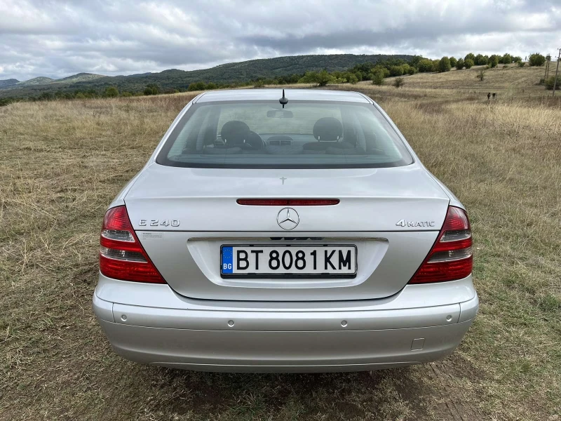 Mercedes-Benz E 240 4MATIC ГАЗ, снимка 4 - Автомобили и джипове - 47239539