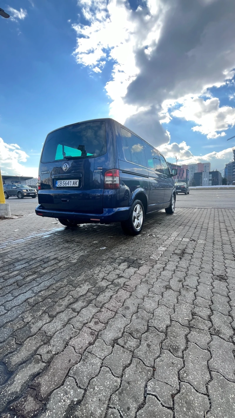 VW Multivan 4 motion, снимка 5 - Автомобили и джипове - 48797207