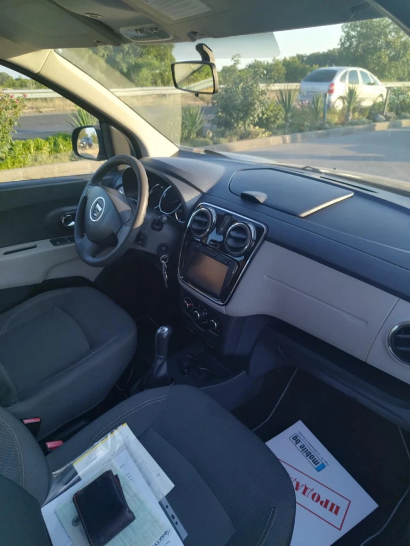 Dacia Lodgy, снимка 8 - Автомобили и джипове - 48889536