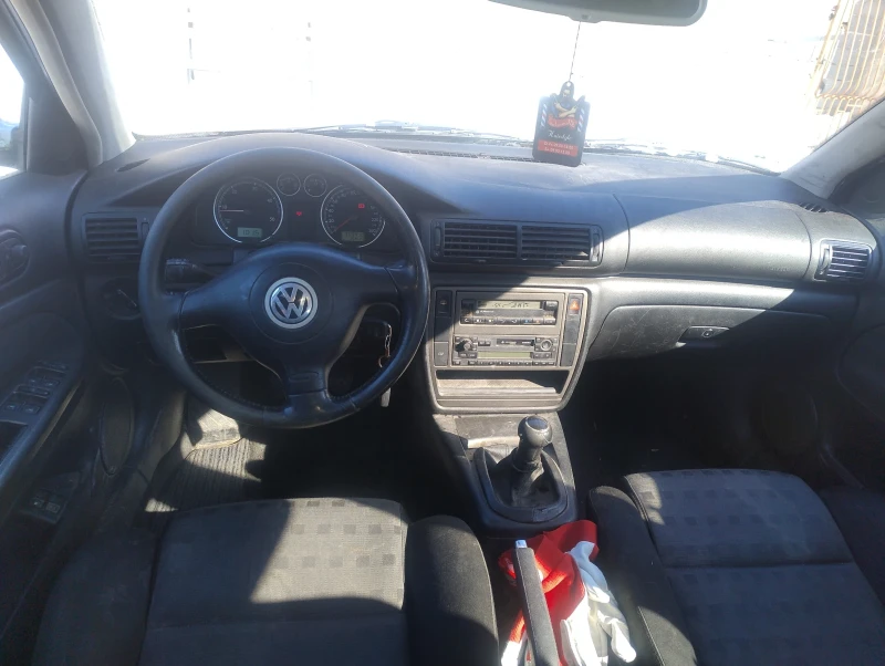 VW Passat 1.9тди 131кс 6скорости , снимка 4 - Автомобили и джипове - 49237657