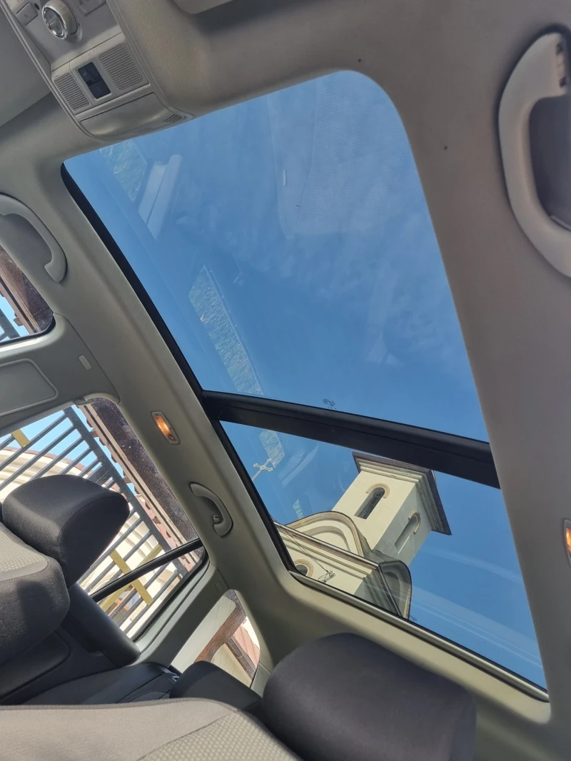 VW Golf 1.6  TDI, снимка 12 - Автомобили и джипове - 51725351