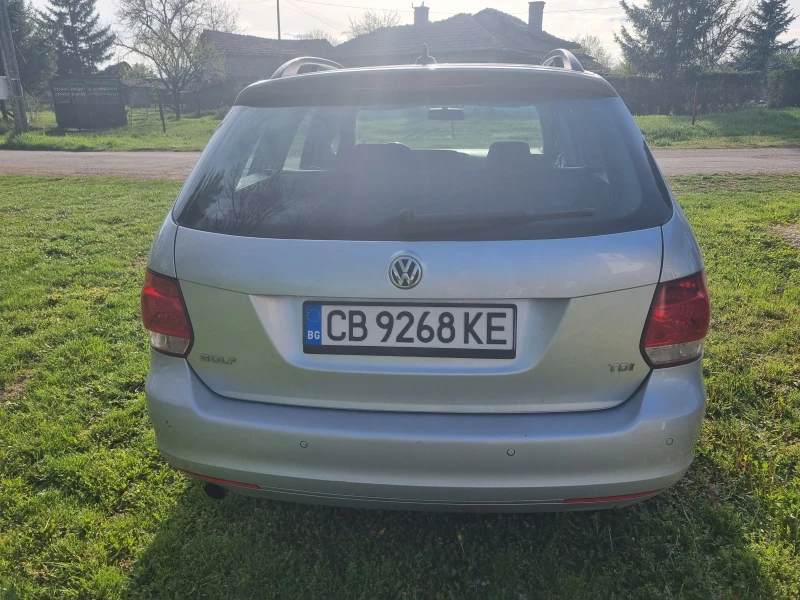 VW Golf 1.6  TDI, снимка 7 - Автомобили и джипове - 51725351