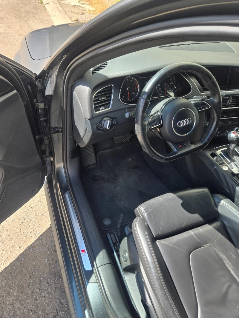 Audi A4 2.0 TFSI Quattro Avant, снимка 7 - Автомобили и джипове - 52348366