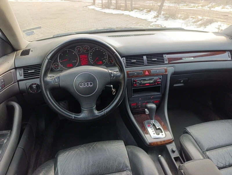 Audi A6 2.5 TDI Quattro Facelift, снимка 9 - Автомобили и джипове - 52367854