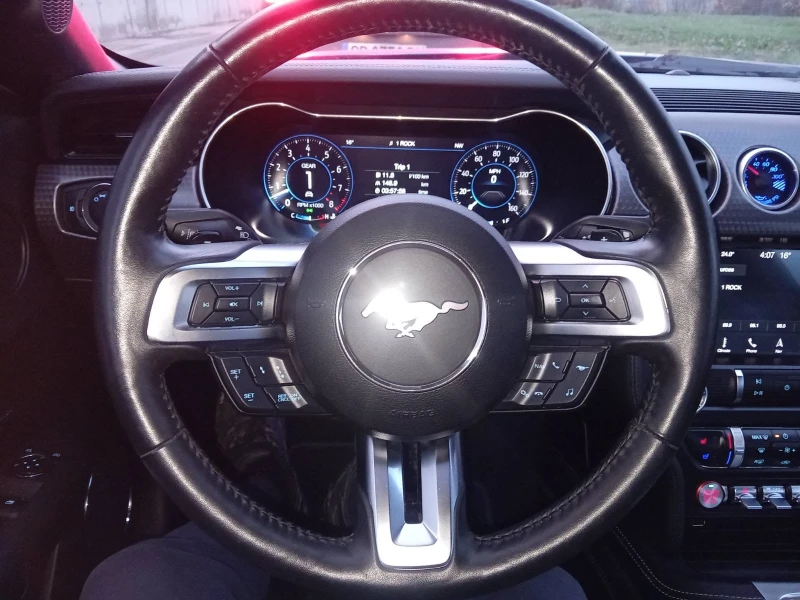 Ford Mustang GT Premium 5.0 54000 КМ Всички Екстри, снимка 9 - Автомобили и джипове - 52505870
