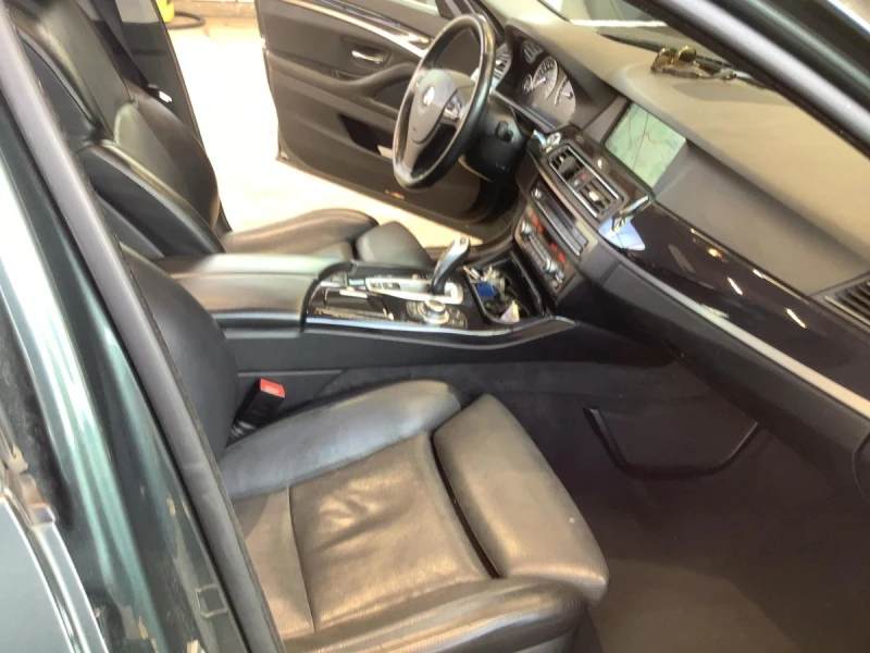 BMW 535 535d xDrive, снимка 5 - Автомобили и джипове - 52538654