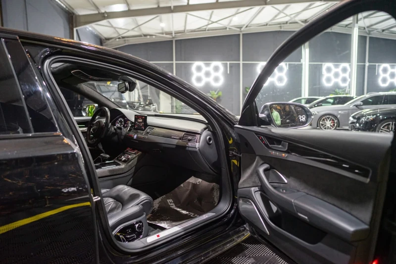 Audi S8 PLUS LONG MATRIX B&O FULL CARBON ЛИЗИНГ 100%, снимка 13 - Автомобили и джипове - 52634698