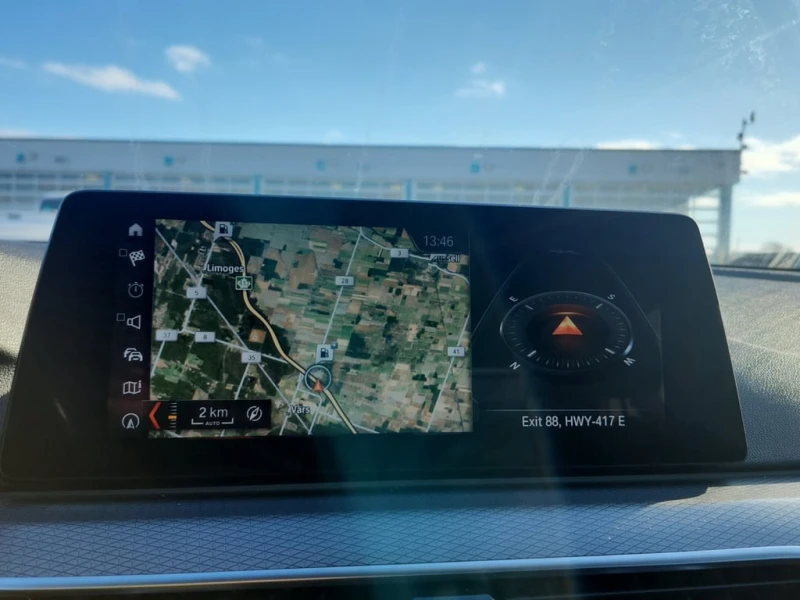 BMW 530  XDRIVE * CARFAX * ФИНАНСИРАНЕ, снимка 10 - Автомобили и джипове - 53128925