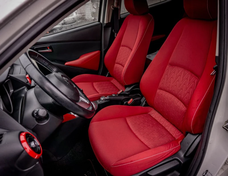 Mazda 2, снимка 14 - Автомобили и джипове - 53274504