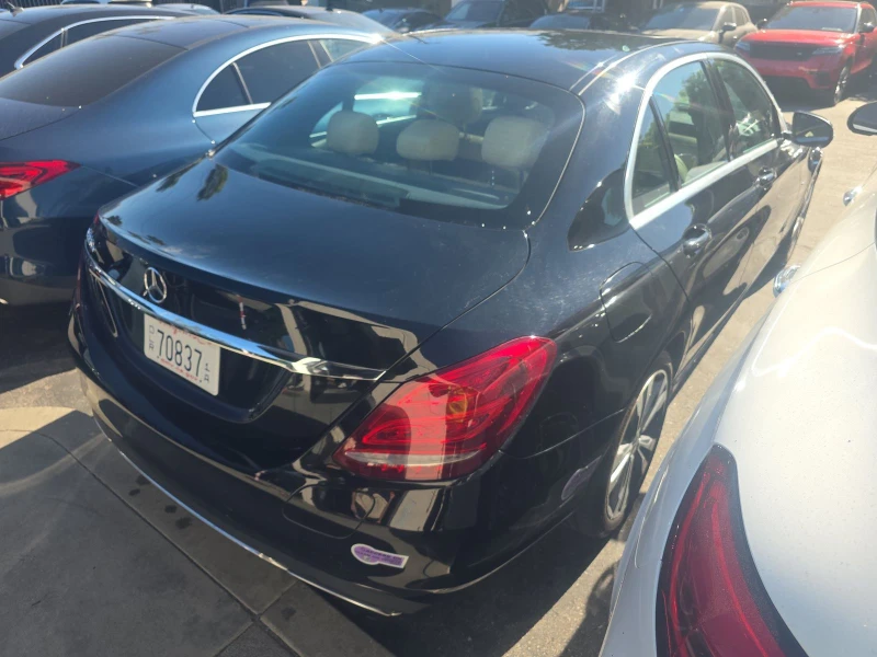 Mercedes-Benz C 350, снимка 4 - Автомобили и джипове - 53345406