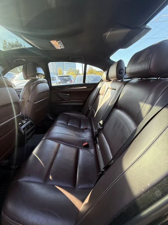 BMW 535 2016 BMW 5 Series 535i xDrive Sedan AWD, снимка 11 - Автомобили и джипове - 54196273