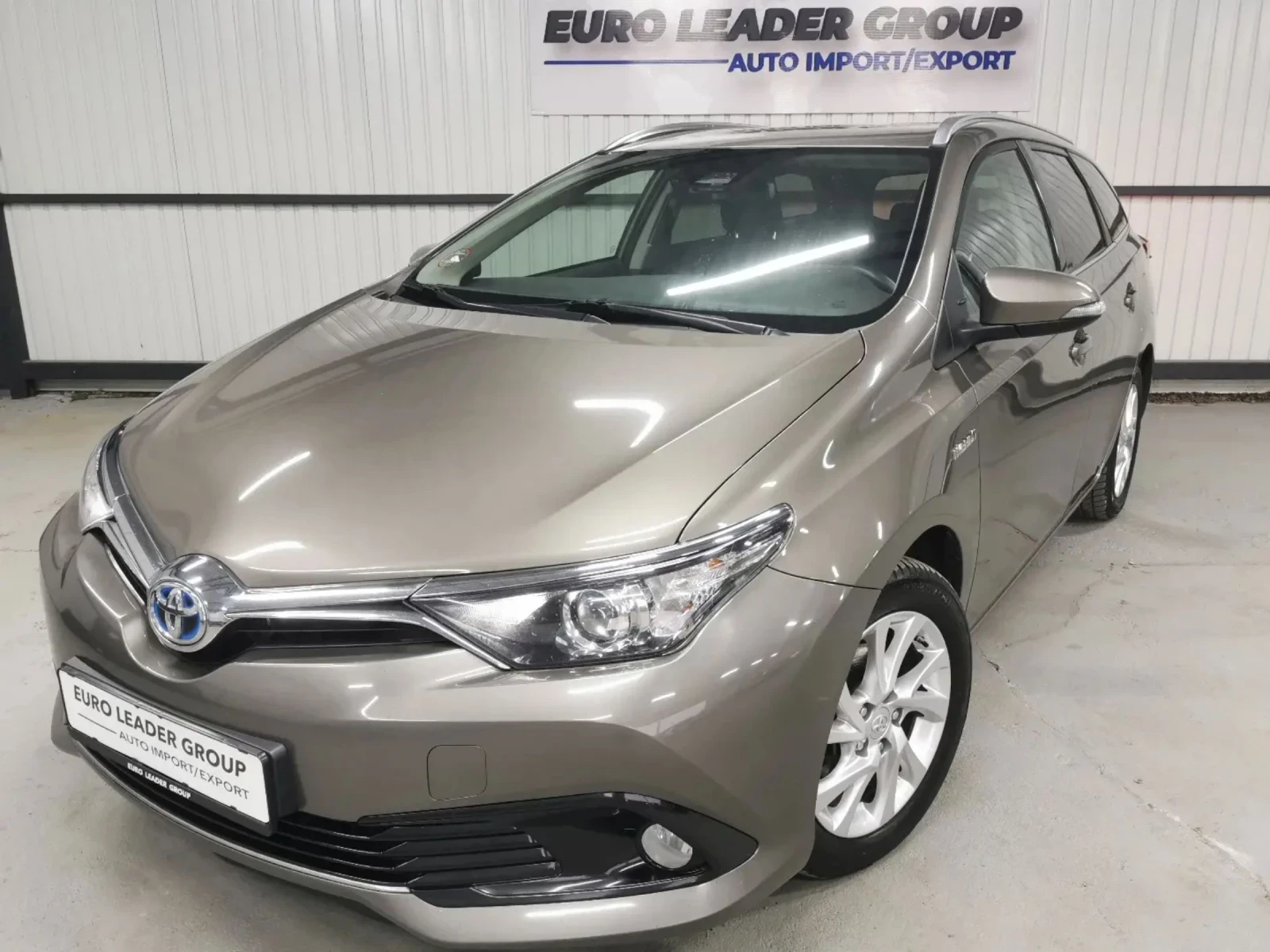 Toyota Auris - [1] 