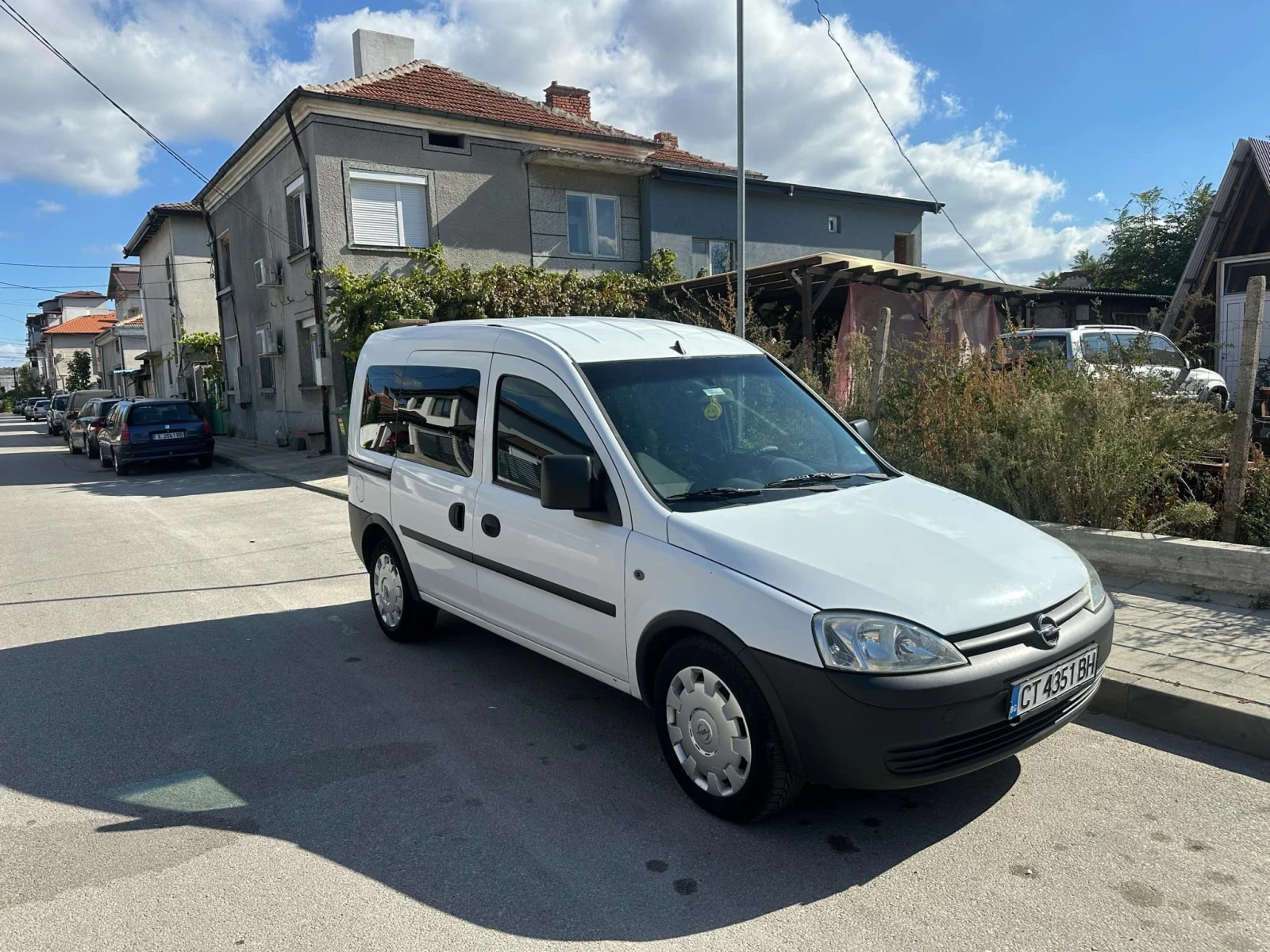 Opel Combo  - изображение 2