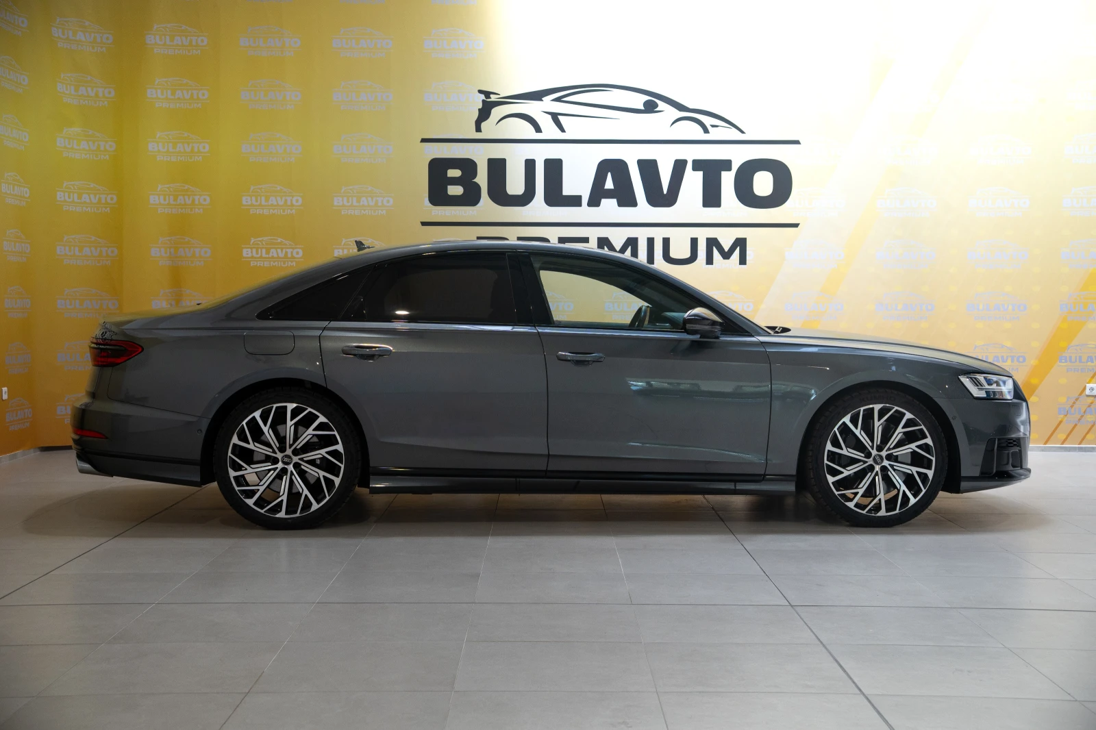 Audi S8 4.0 TFSI quattro - изображение 4