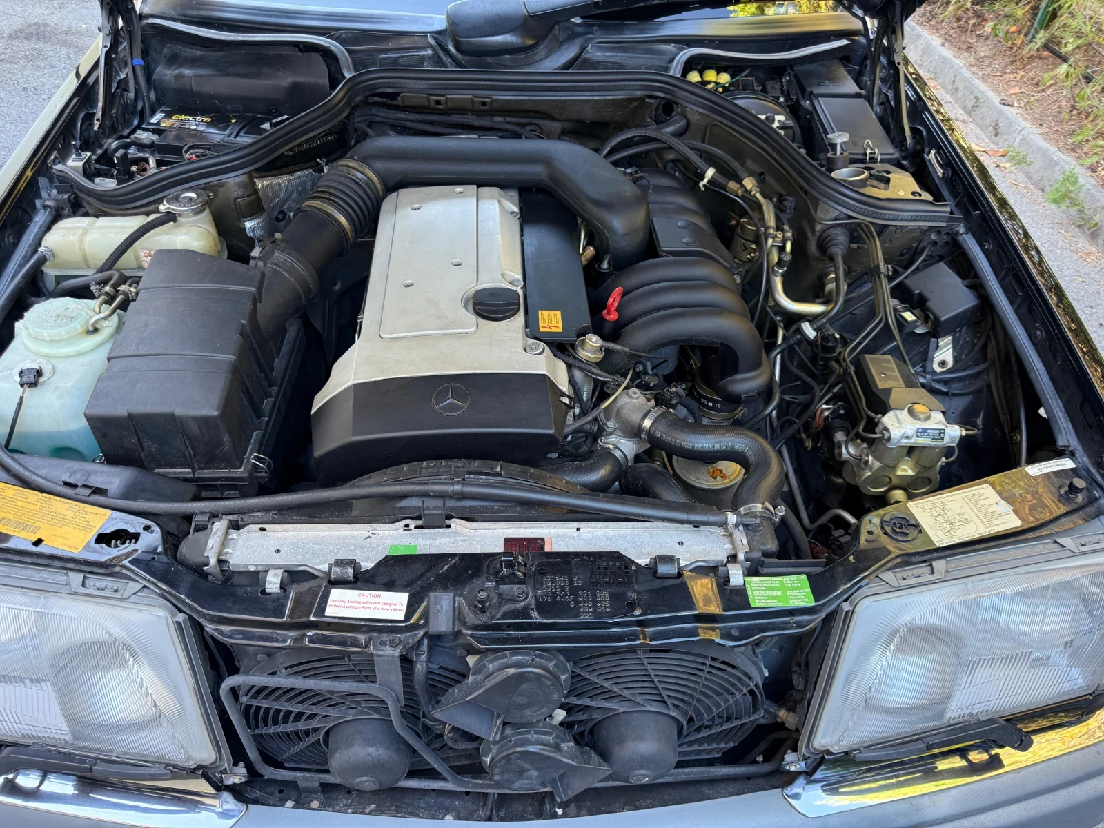 Mercedes-Benz 124 E 320 | Mobile.bg   15