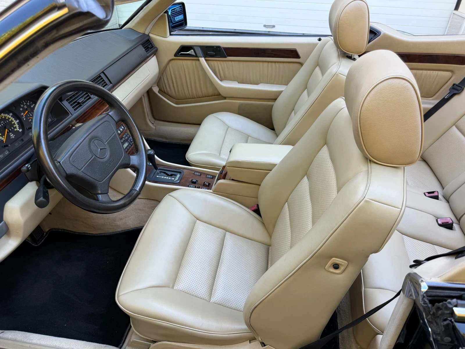 Mercedes-Benz 124 E 320 | Mobile.bg   11