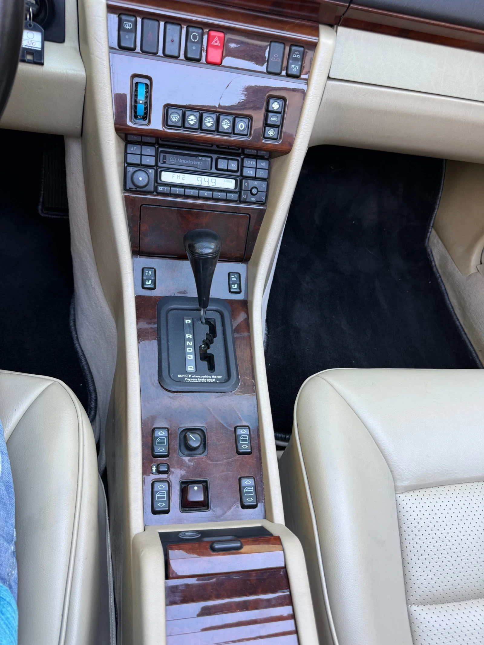 Mercedes-Benz 124 E 320 | Mobile.bg   12