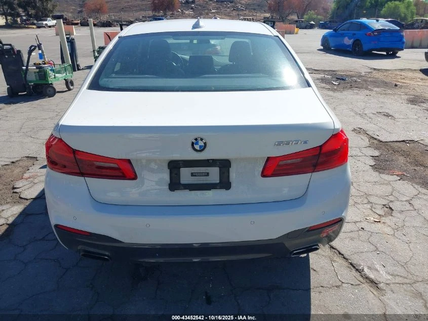 BMW 530E * IPERFORMANCE* M-PACK* .*  | Mobile.bg   13