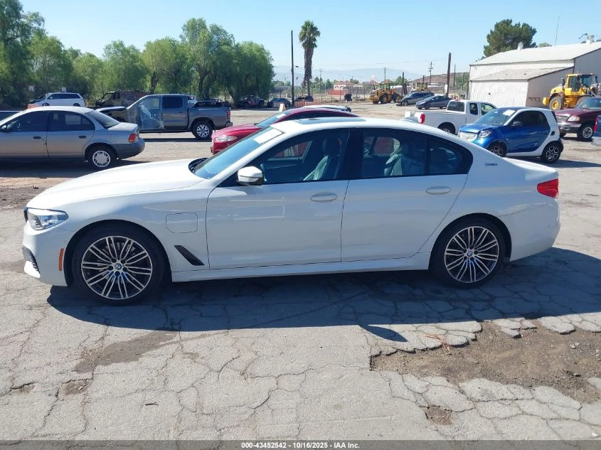 BMW 530E * IPERFORMANCE* M-PACK* .*  | Mobile.bg   12