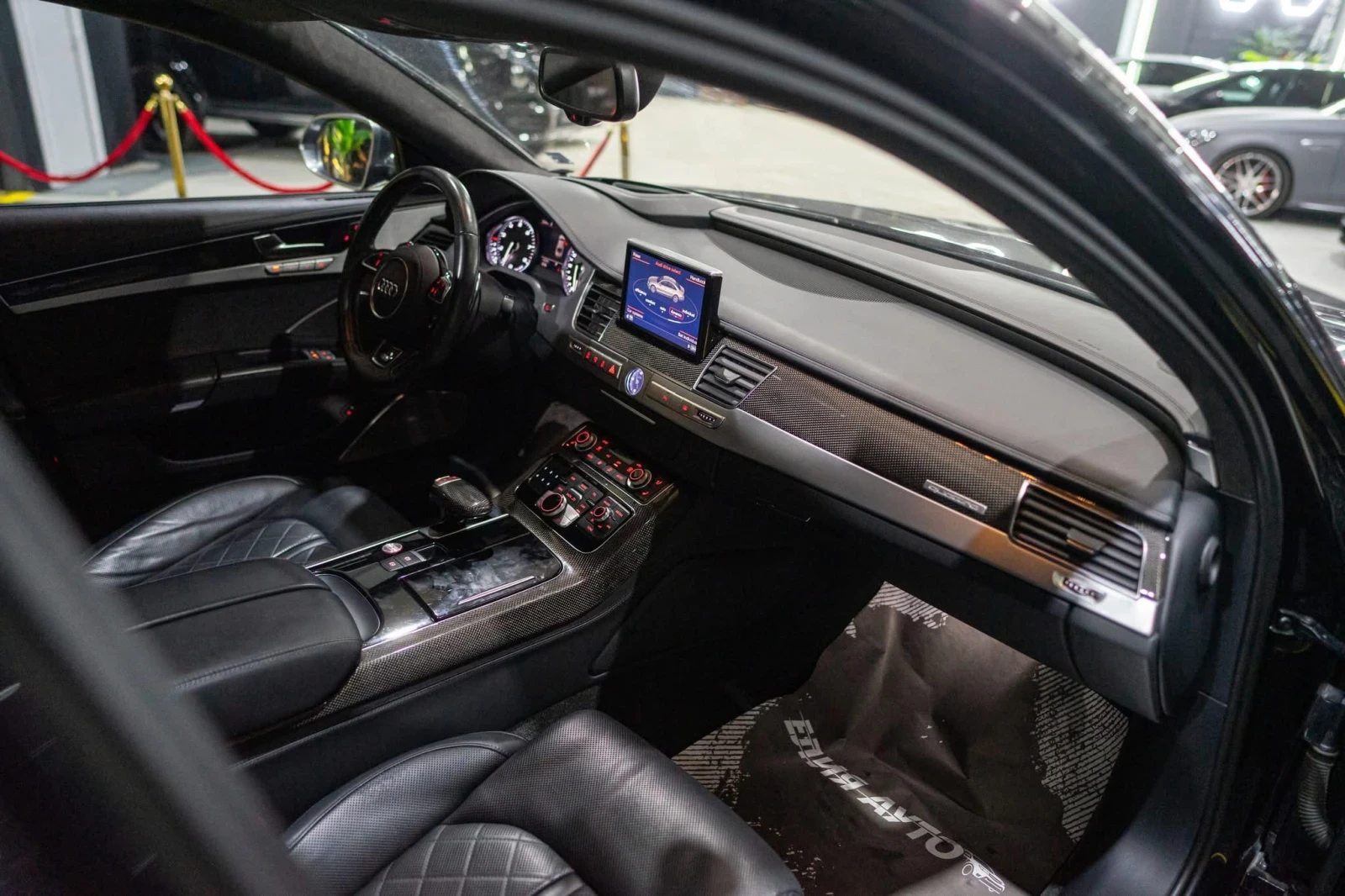 Audi S8 PLUS LONG MATRIX B&O FULL CARBON  100% | Mobile.bg   14
