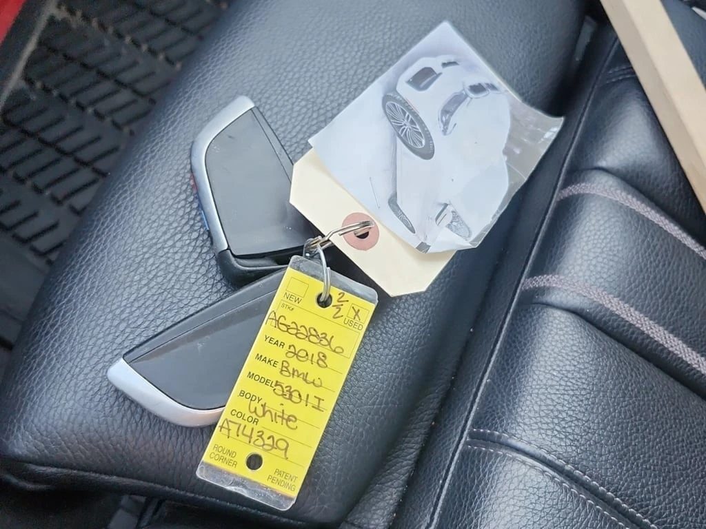 BMW 530  XDRIVE * CARFAX * ����������� | Mobile.bg � ����������� 8