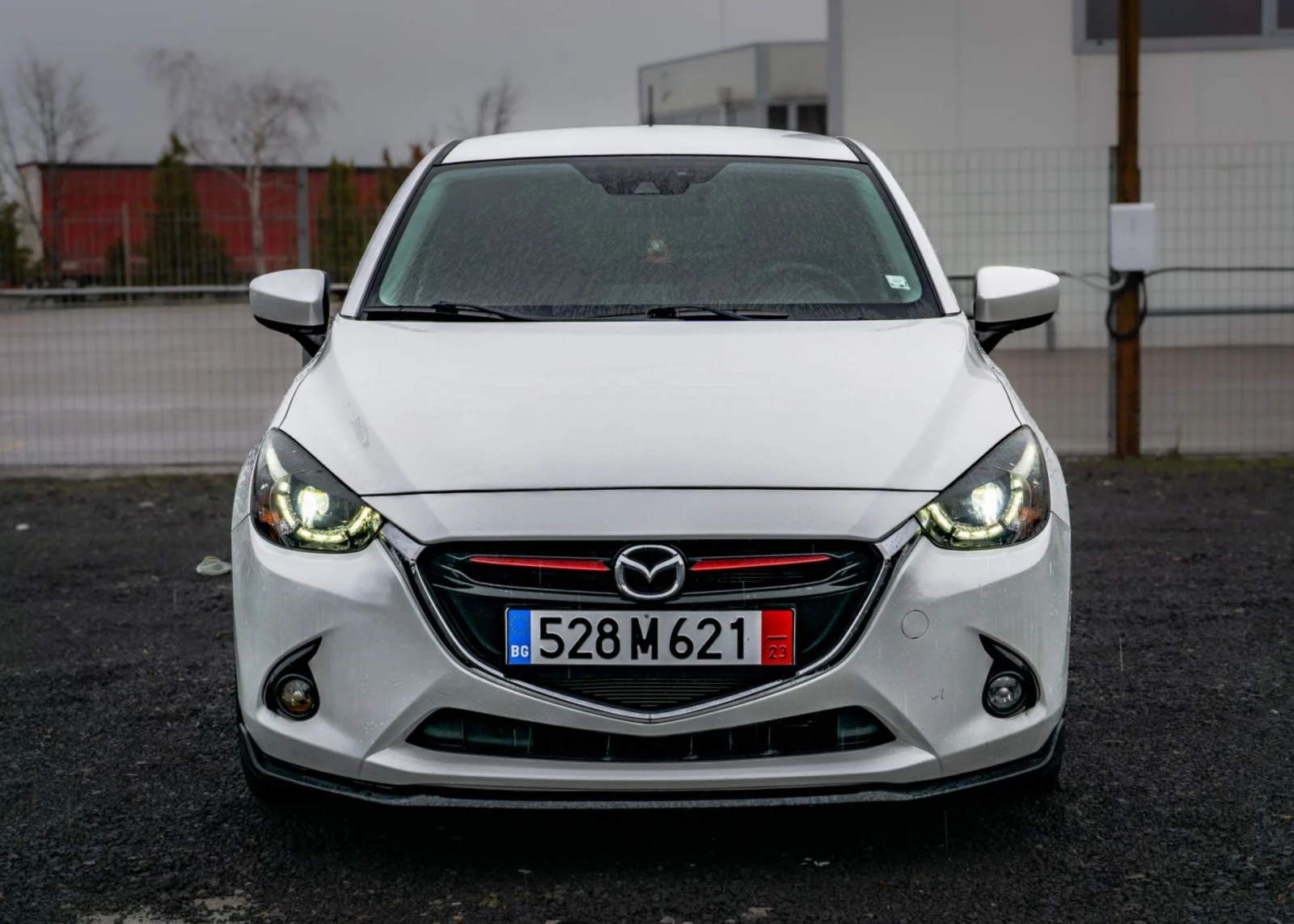 Mazda 2  - изображение 6