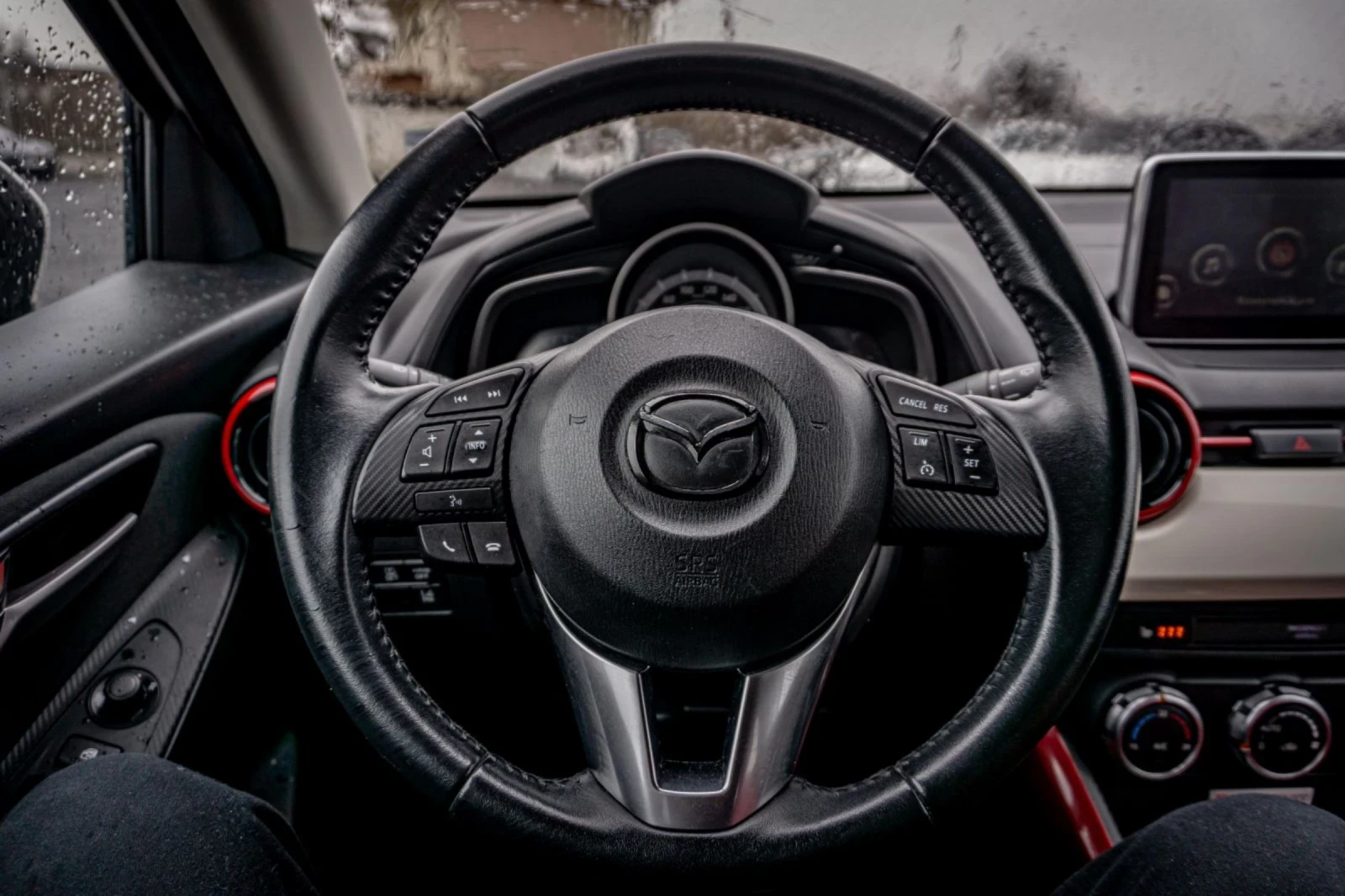 Mazda 2  - изображение 10