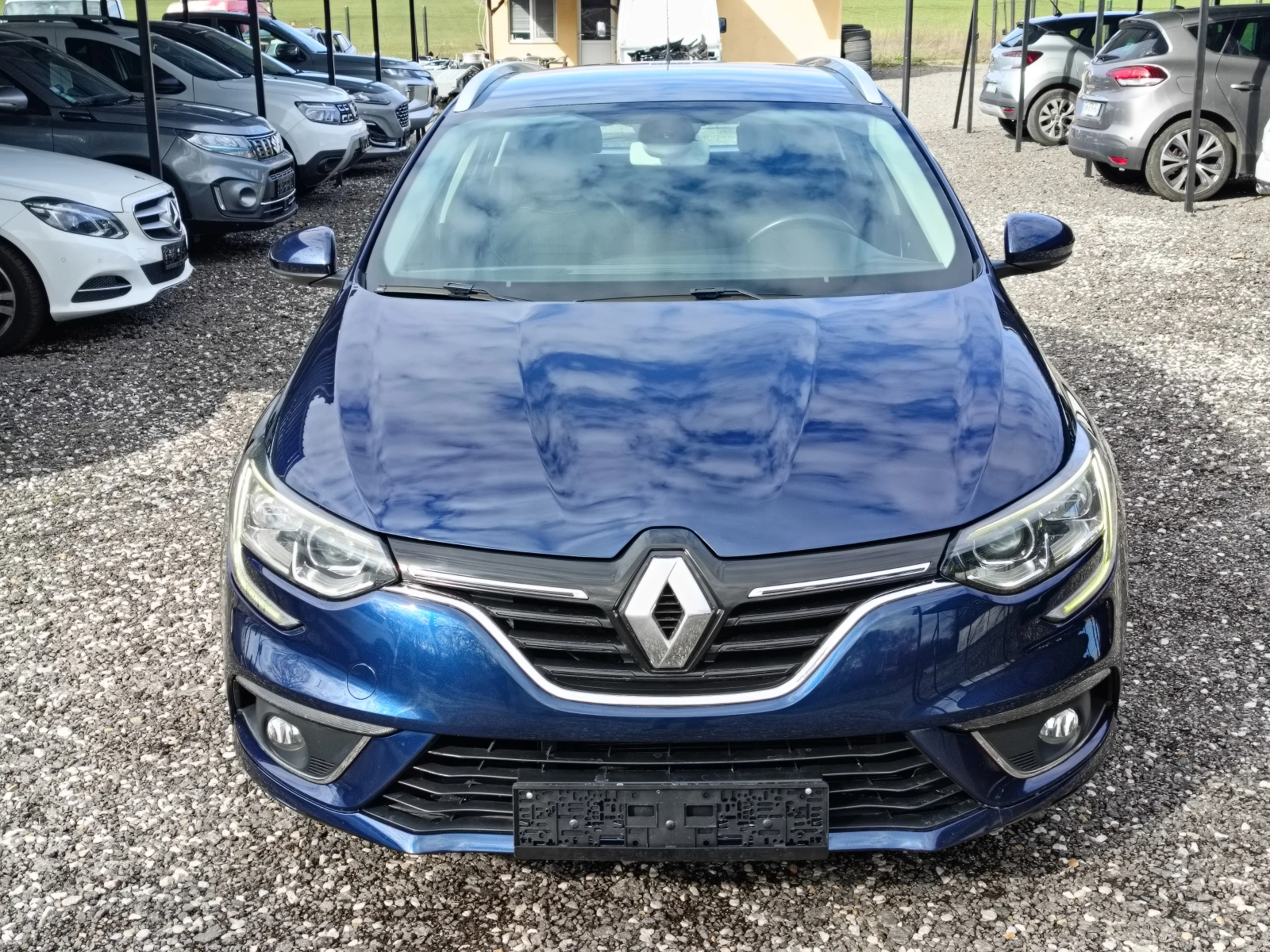 Renault Megane 1.3 i  | Mobile.bg � ����������� 3