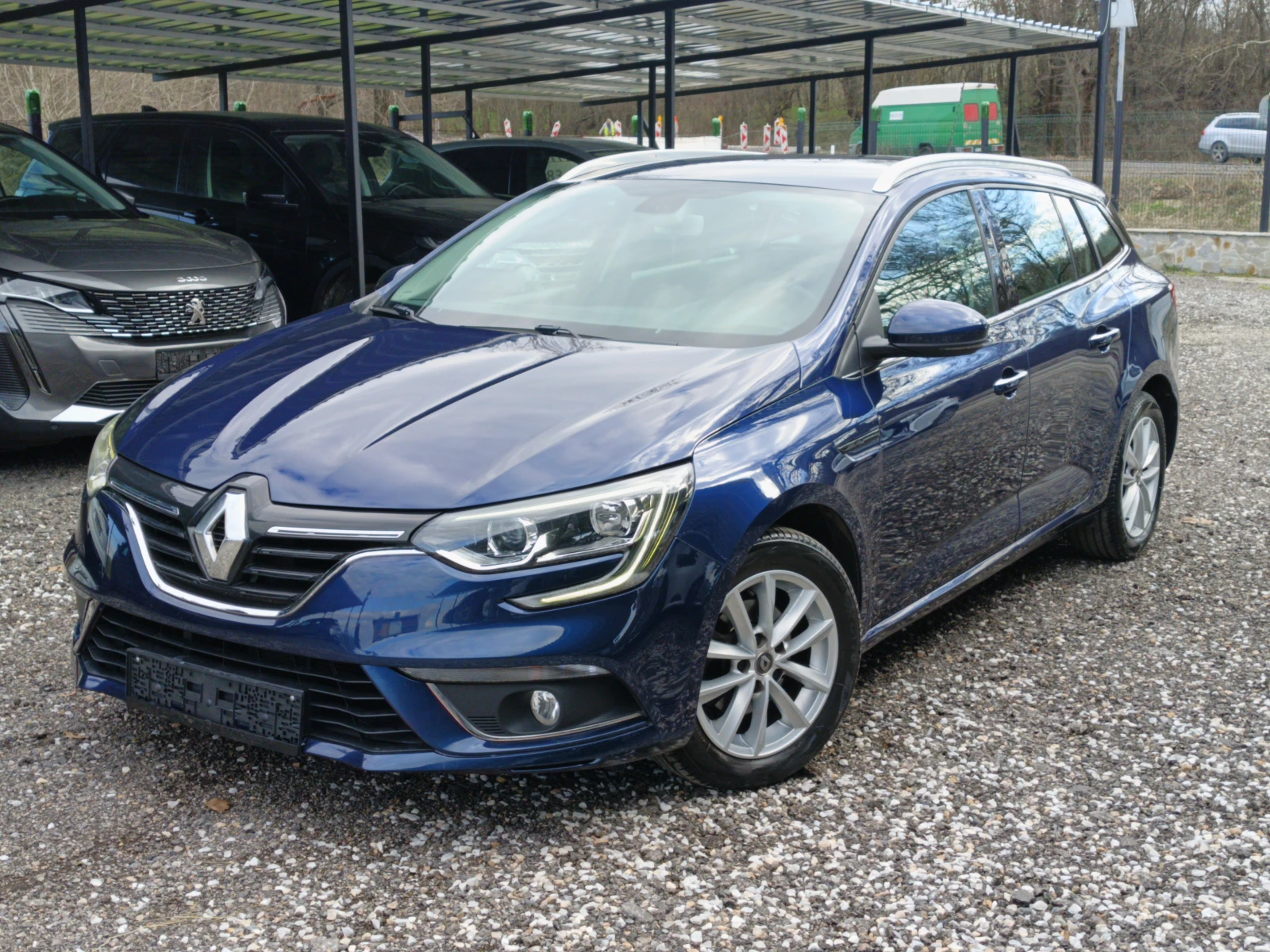 Renault Megane 1.3 i  | Mobile.bg � ����������� 1