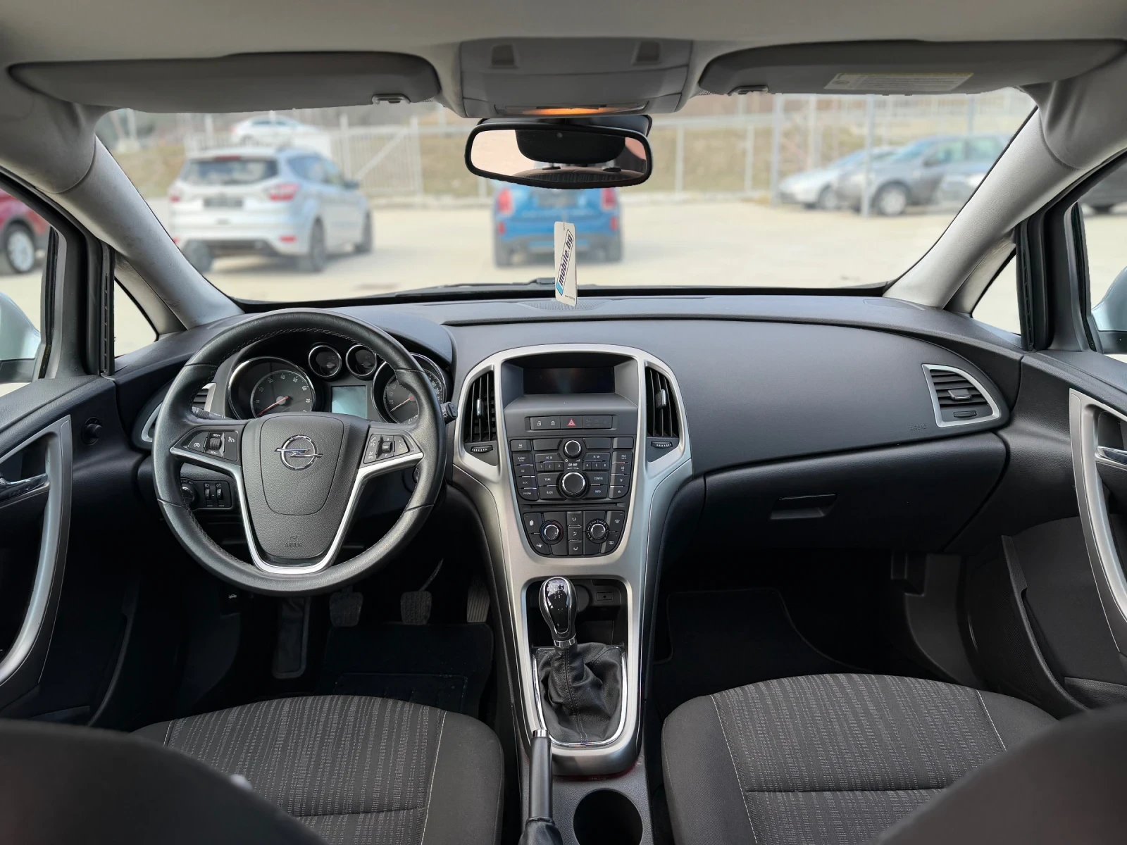 Opel Astra 1.6Benzin/102000km/Top, снимка 9 - Автомобили и джипове - 53864520