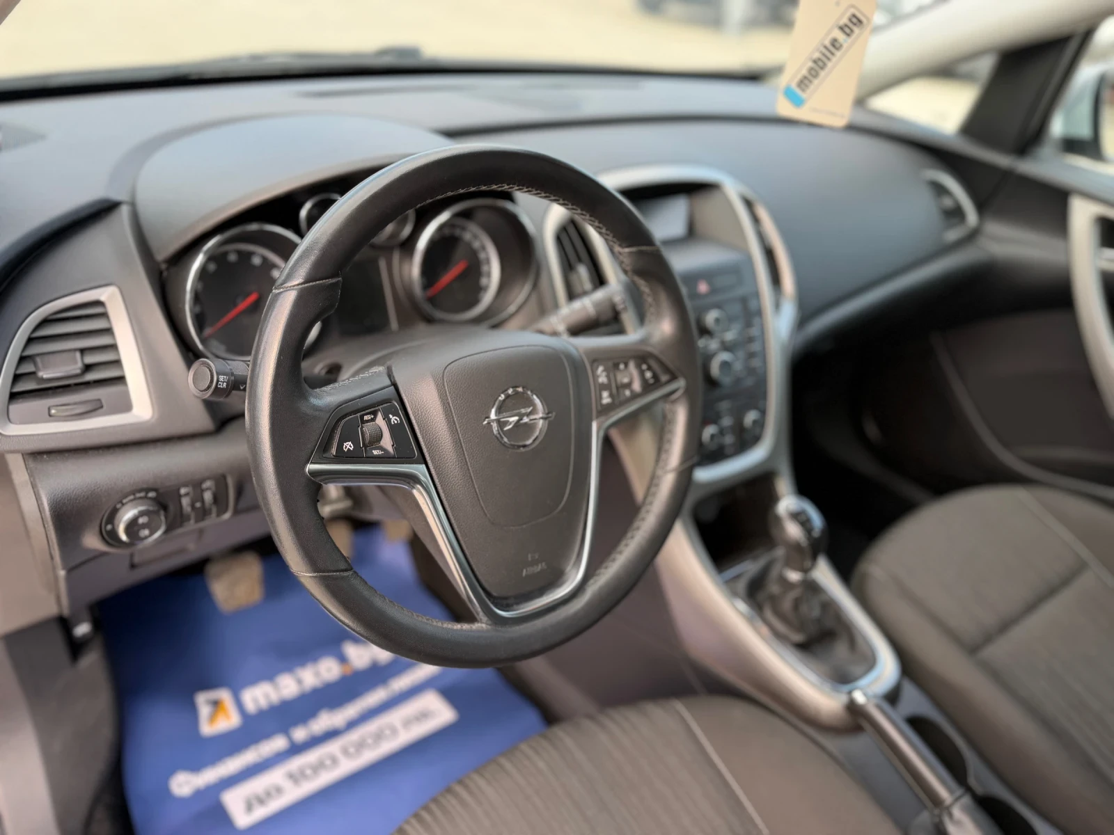 Opel Astra 1.6Benzin/102000km/Top, снимка 11 - Автомобили и джипове - 53864520