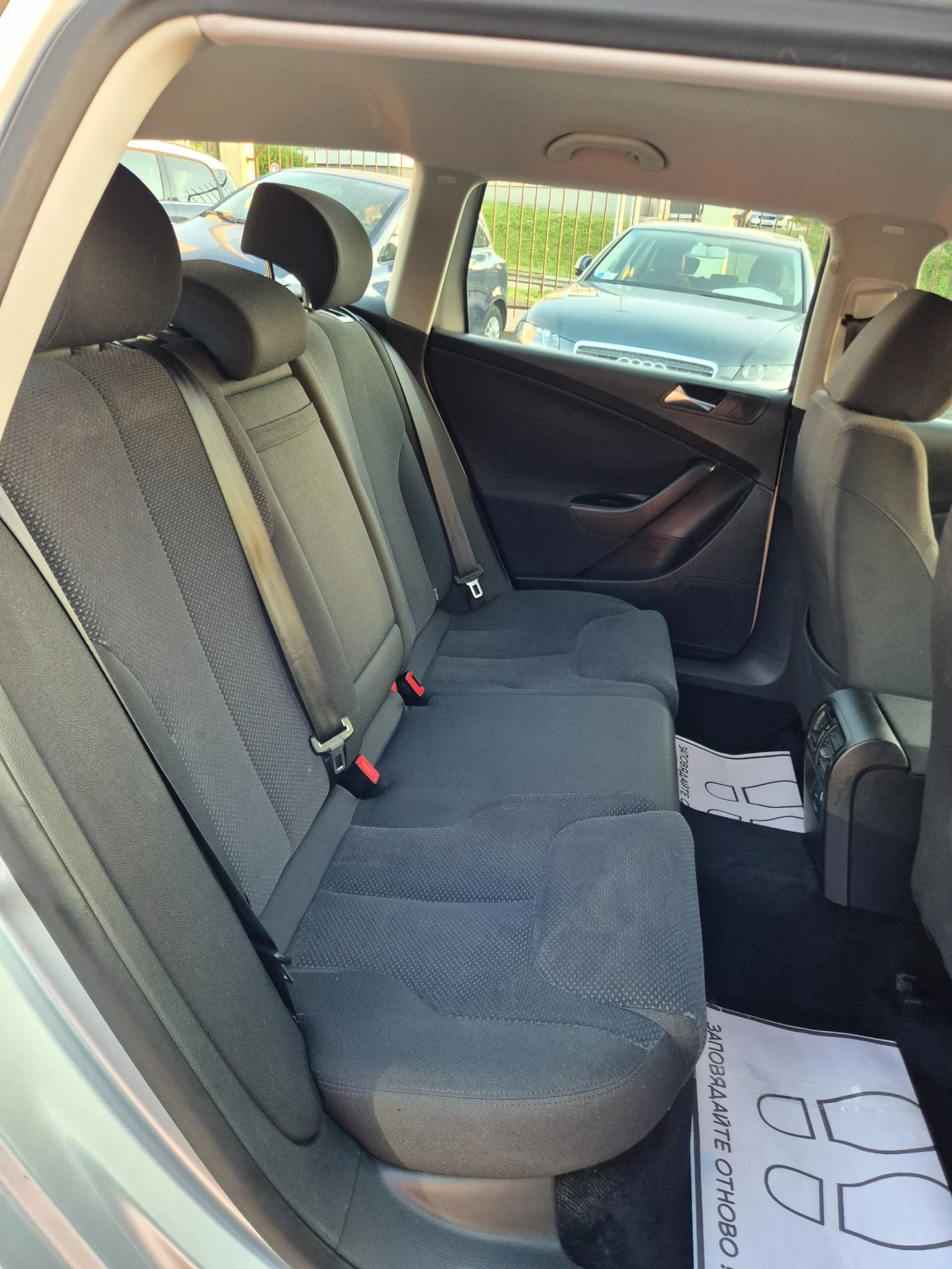 VW Passat 1.4TSI* ECOFUEL* 2010Г., снимка 11 - Автомобили и джипове - 54777113